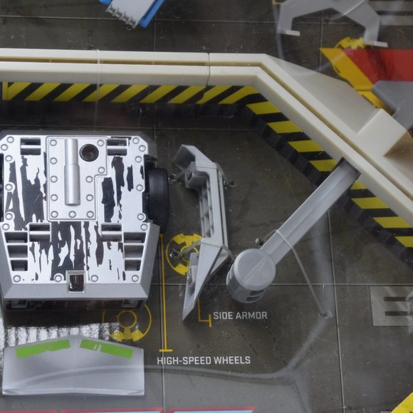 HexBug Toys Hexbug Battlebots Build Your Own Battlebox Strategy Kit New Poshmark